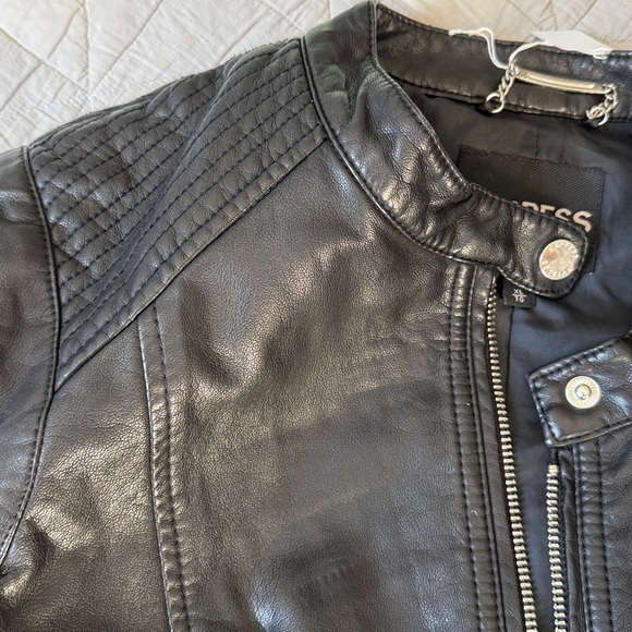 Express Black Faux-Leather Jacket - Picture 4 of 7